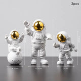 Astronaut and Moon Home Decor Set - Outlet-Marketplace